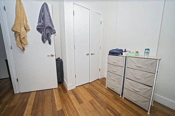 Rented by Level Group | media 31