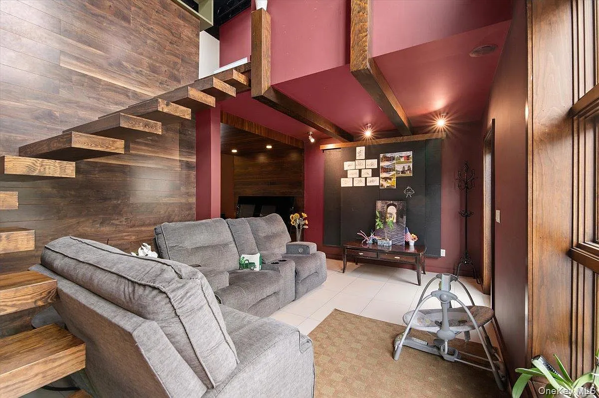 2 bed, 2.5 bath, 1769 sqft, $4,750 — Photo 2