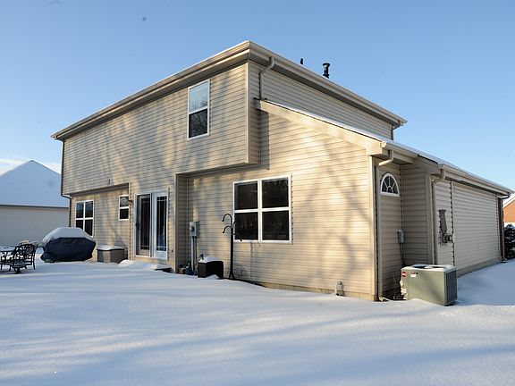 2nd image of 224 Branch Creek Cir