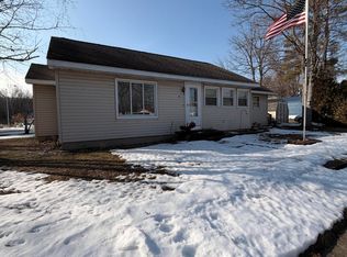 156 S Stearns St, Barryton, MI 49305