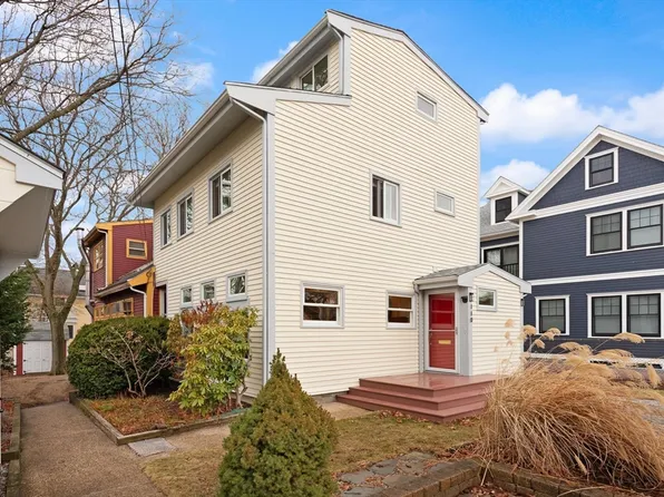 110 Clay St, Cambridge, MA 02140