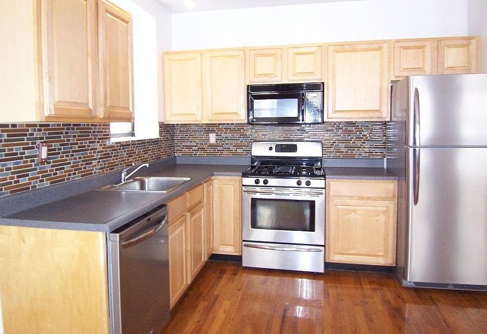 1st image of 104 W 113th St APT 1