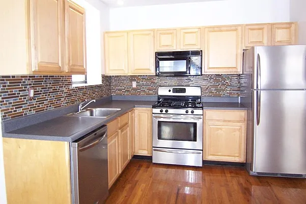 Rented by Corcoran | media 1