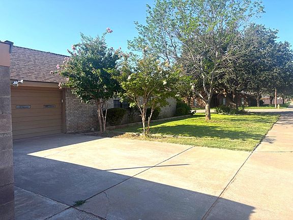 4th image of 3610 Crestmont Dr
