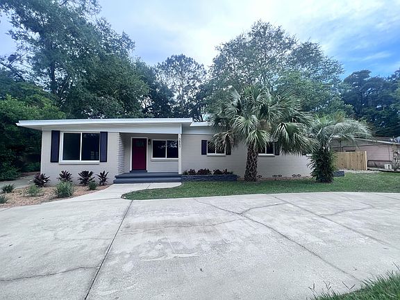 3rd image of 3857 W University Ave