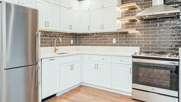 Rented by Nooklyn NYC LLC | media 51