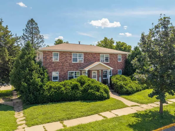 2500 Olive St, Cedar Falls, IA 50613