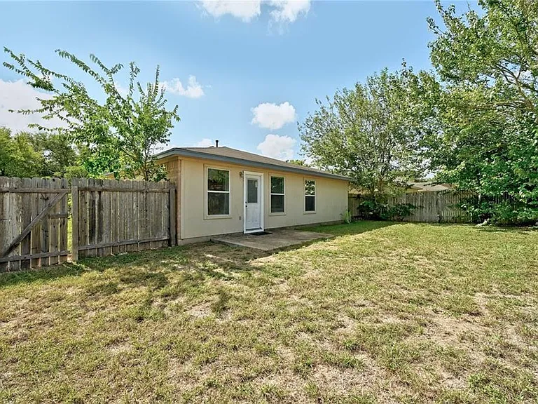 116 Spur Cv — Photo 17