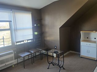 124 Nicholas Ave Floor 2, Staten Island, NY 10302