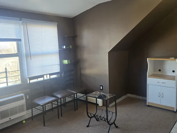 124 Nicholas Ave Floor 2, Staten Island, NY 10302