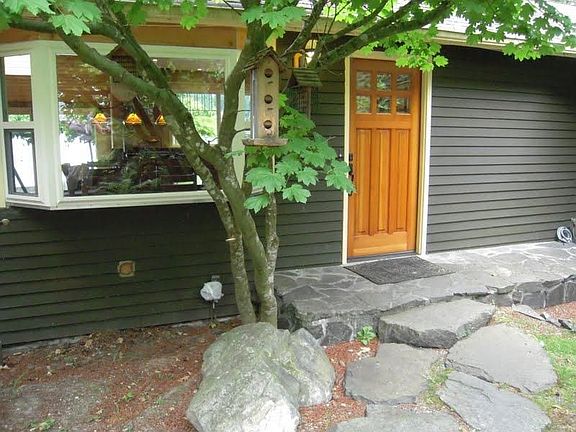 2nd image of 6671 Beach Dr E