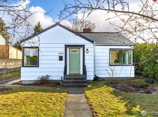 2309 E 18th St, Bremerton, WA 98310