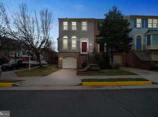 46918 Rabbitrun Ter, Sterling, VA 20164