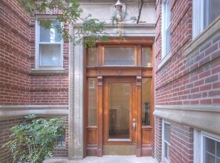 1697 Cambridge St APT 4, Cambridge, MA 02138