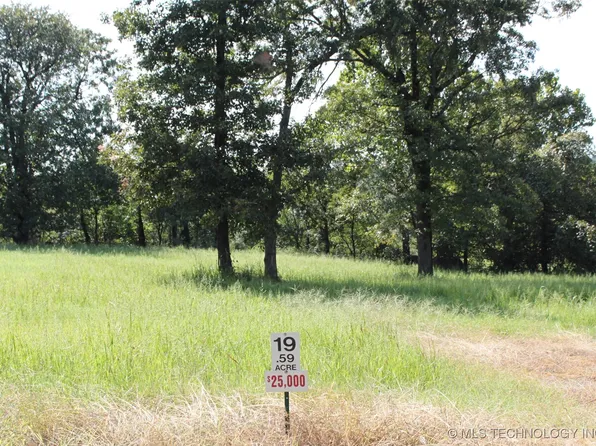 19 Breakenridge Dr, Eufaula, OK 74432