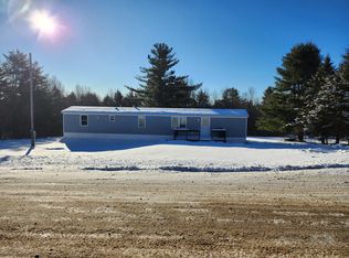 272 Rutland Rd, Plymouth, ME 04969