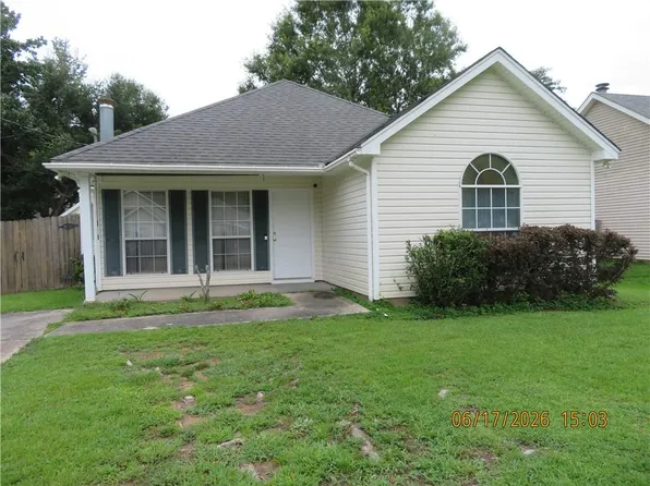 70220 8th St, Covington, LA 70433