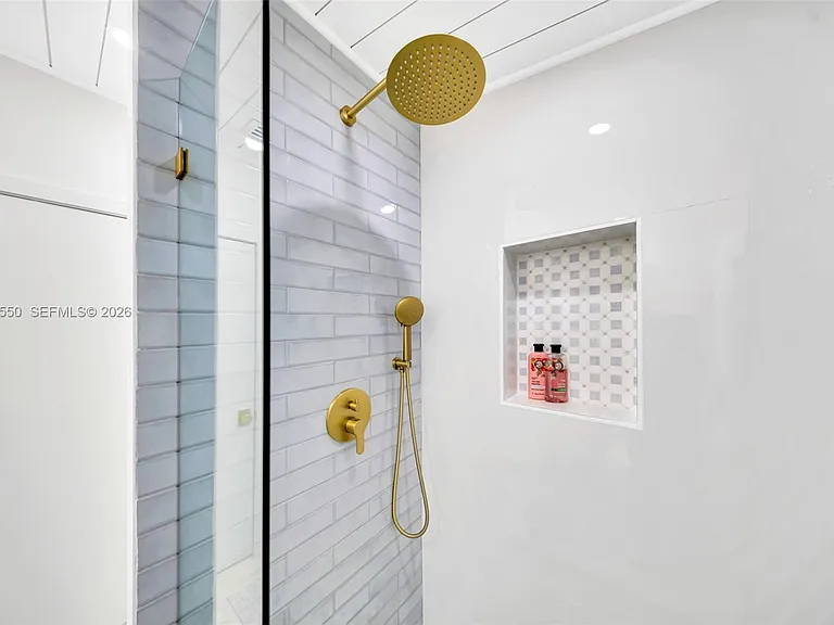 129 Nautilus Dr — Photo 49