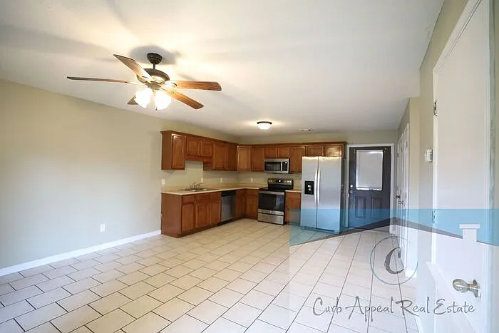 1007 Belt St #3 — Photo 5