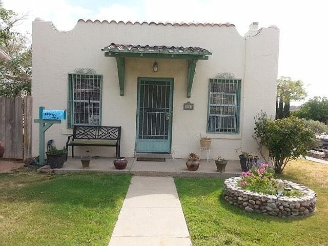 Front of house, Now with rock landscaping