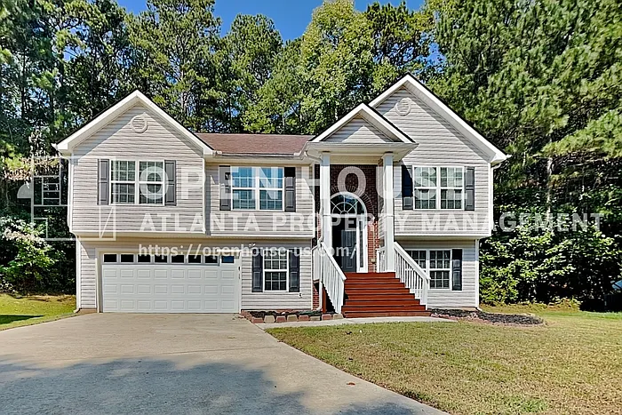 3975 Crestwater Ln
