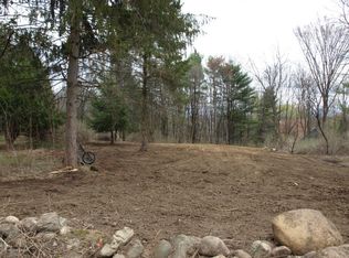 46 Chestnut Ridge Rd, Queensbury, NY 12804