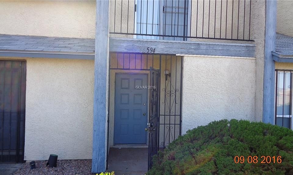 1st image of 594 Sellers Pl