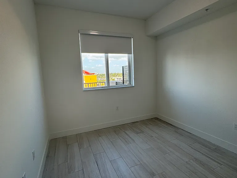 602 E Dania Beach Blvd #517 — Photo 12
