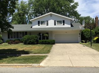 150 Pin Oak Dr, Buffalo, NY