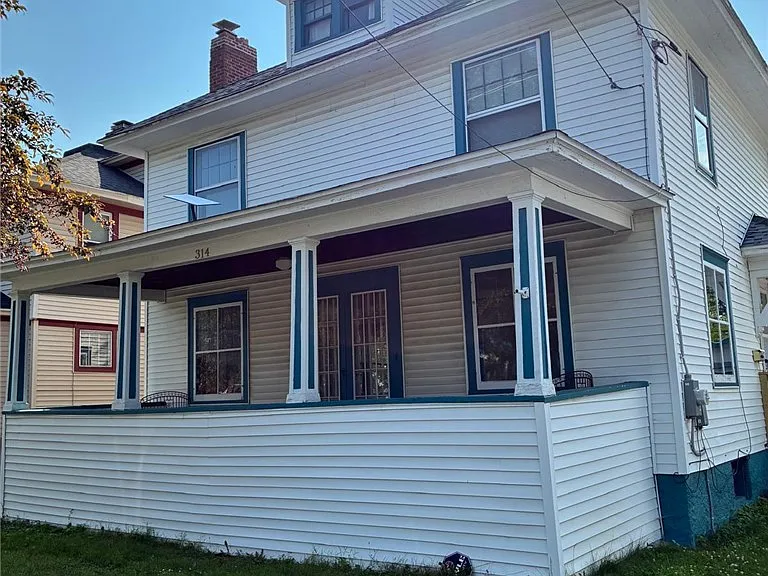 314 S Pleasant St — Photo 4