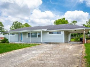 6112 Sherwood Dr, Chattanooga, TN 37412