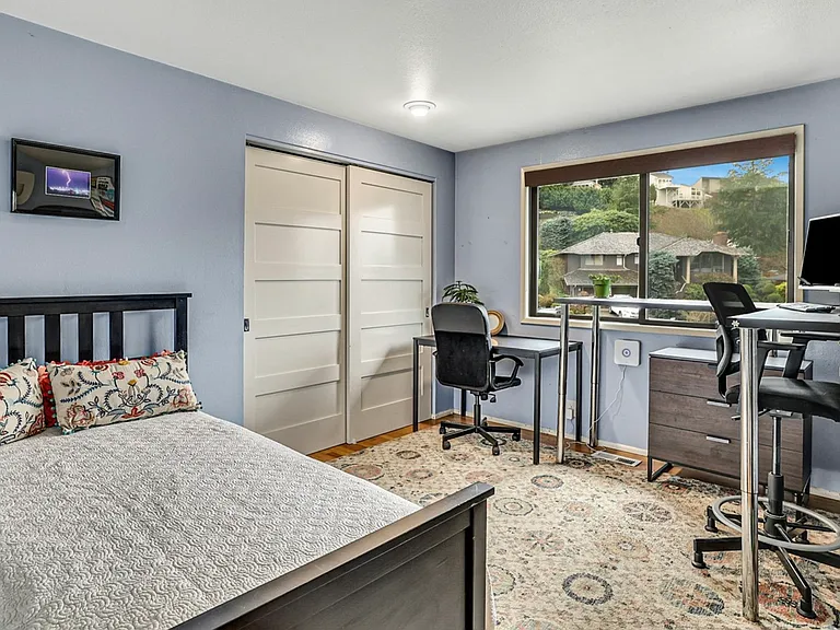 4632 141st Ct SE — Photo 10