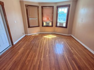 65 1st St #2B, Hamden, CT 06514