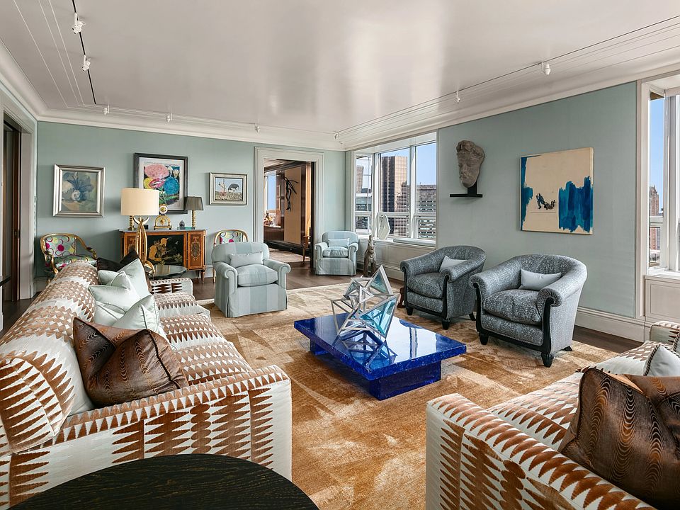 1st image of 15 W 53rd St #49CB