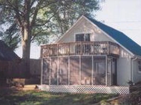 313 S Strand Dr, Norwood, NC 28128