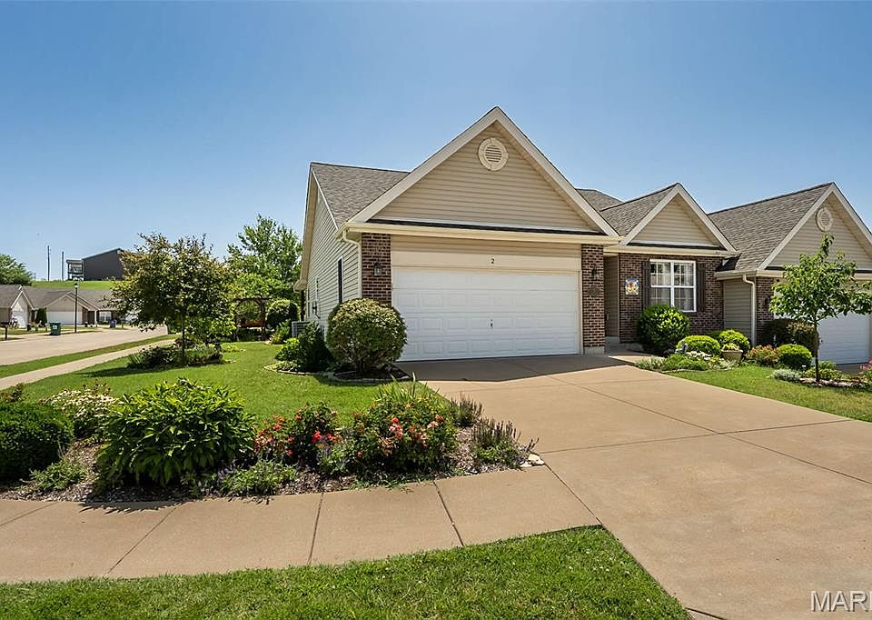 1st image of 2 Jackson Cir