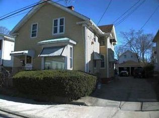 124 Roosevelt St, Providence, RI 02909