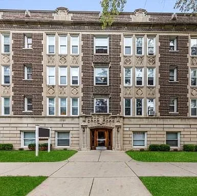 Everett Apartments
