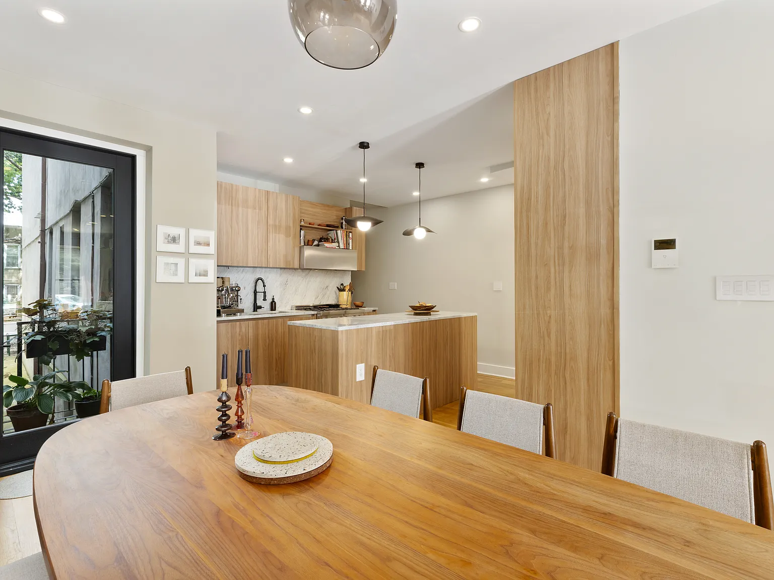 917 Saint Marks Ave — Photo 4