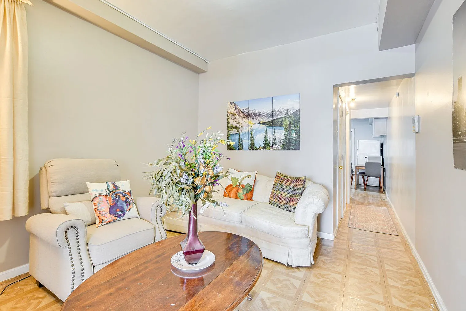 1 bed, 1.0 bath, 592 sqft, $1,999 — Photo 2