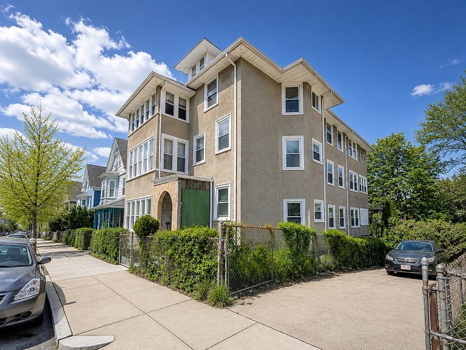 2nd image of 36 Wenham St