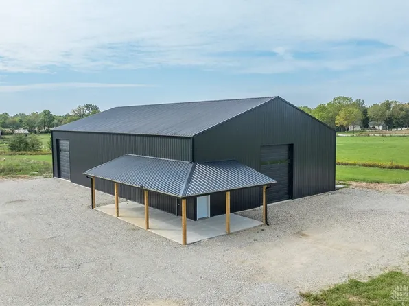 7338 New Madison Coletown Rd, Greenville, OH 45331