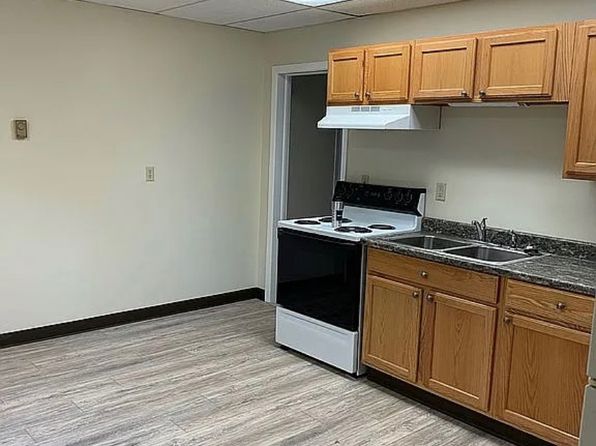 117 E High St #2