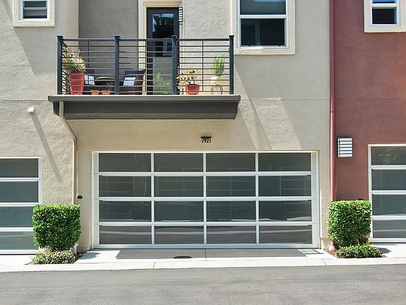 3rd image of 7921 Modern Oasis Dr