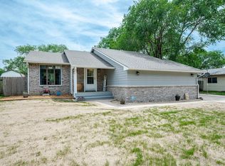 533 W Campus Ave, Wichita, KS 67217