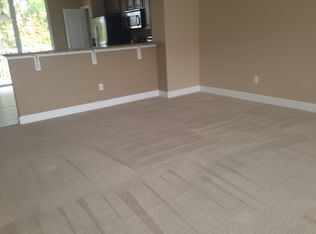 4437 Ellipse Dr, Jacksonville, FL 32246