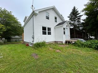 204 Herring Cove Rd, Halifax, NS B3P1K7