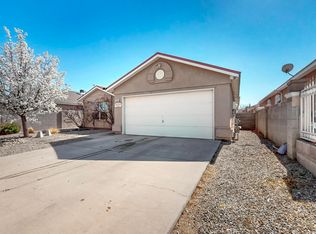 8904 Silverado Ave SW, Albuquerque, NM 87121