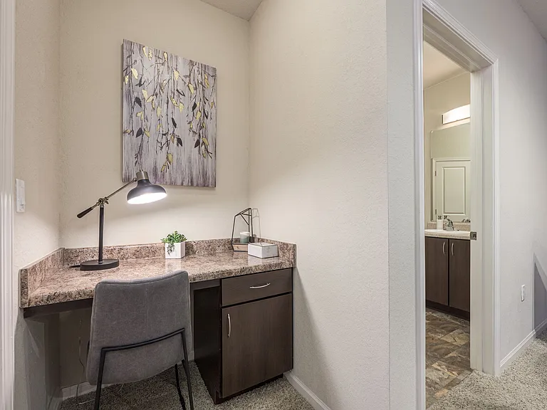 Spring Creek Apartments — Photo 9