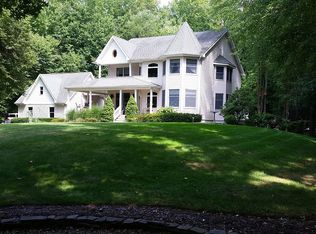 114 N Bergens Mlls Rd, Monroe Township, NJ 08831